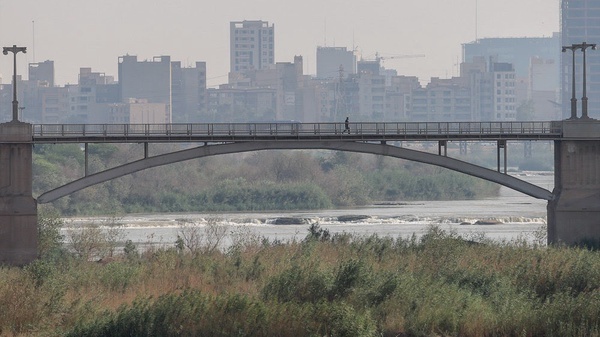 آلودگی هوا در دو شهر خوزستان