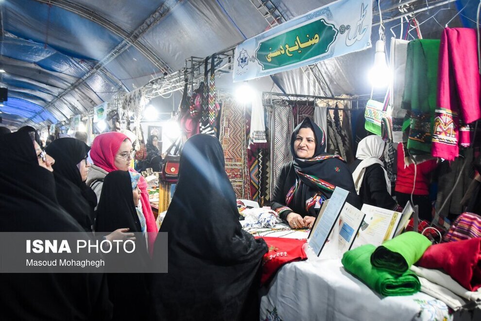 برپایی ۶۲ نمایشگاه صنایع‌دستی در استان سمنان