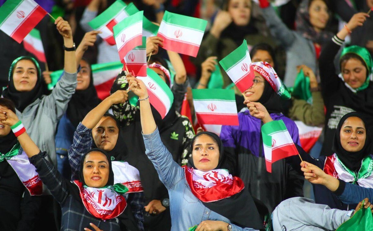 دیدار ایران-کره شمالی؛ با حضور بانوان در ورزشگاه امام‌رضا(ع)