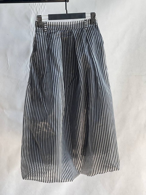 شلوار | طراحی بارانی زنانه ترند پاییز ۱۴۰۴ | بلند و ضد آب